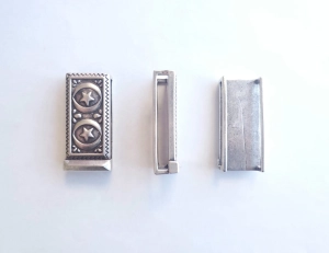 Blackbeard's Belt Sliders
