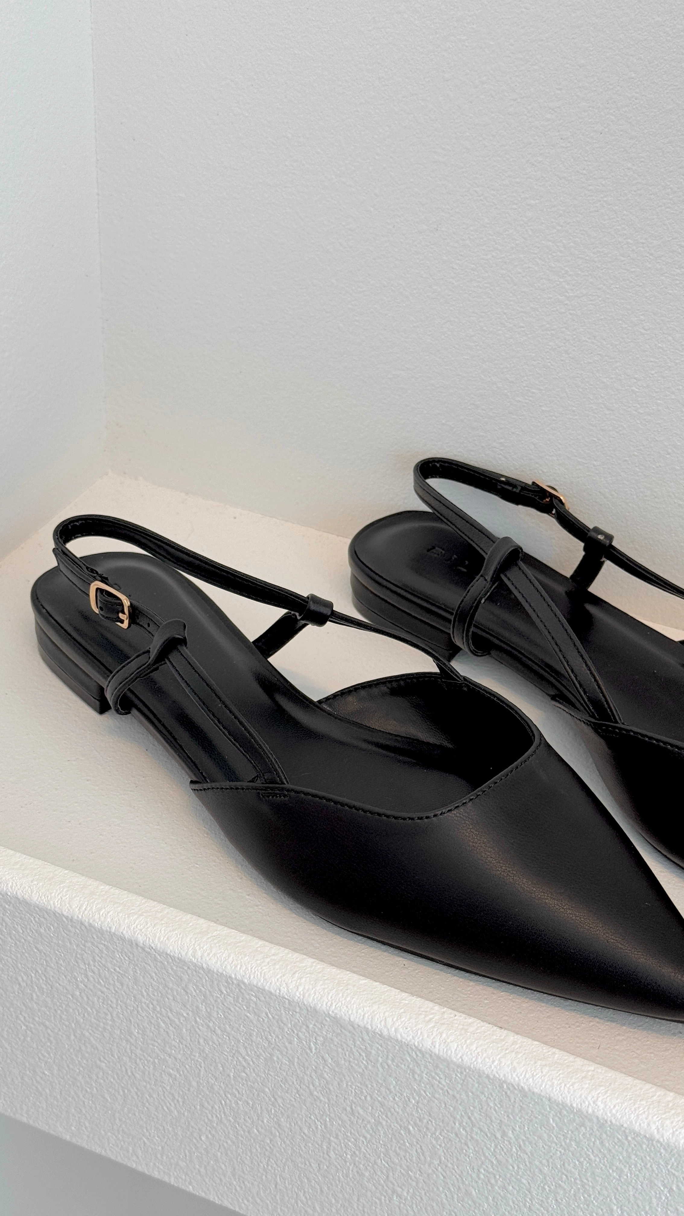Iver Ballet Flats - Black