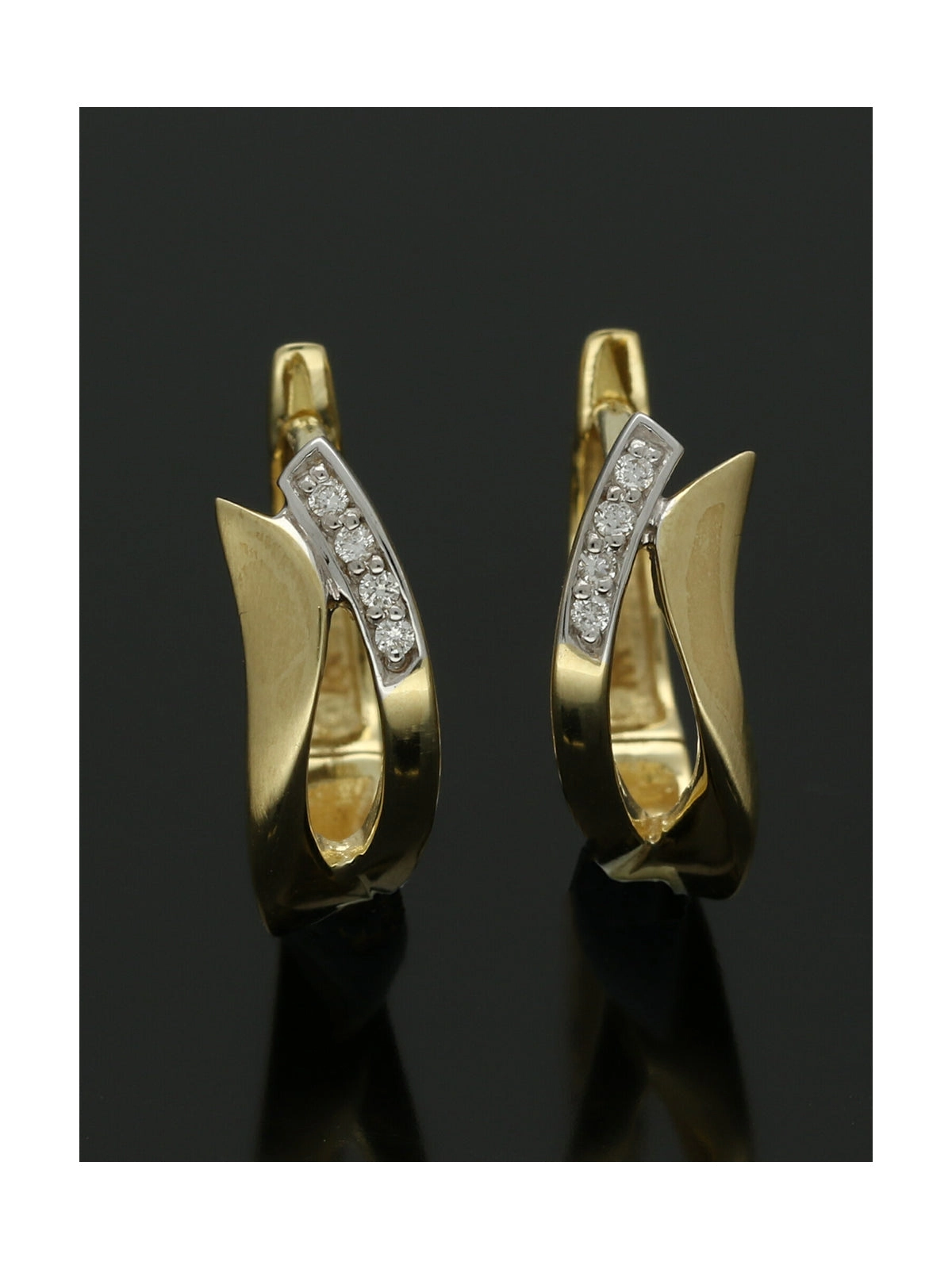 Wavy Diamond Huggie Hoop Earrings in 9ct Yellow Gold
